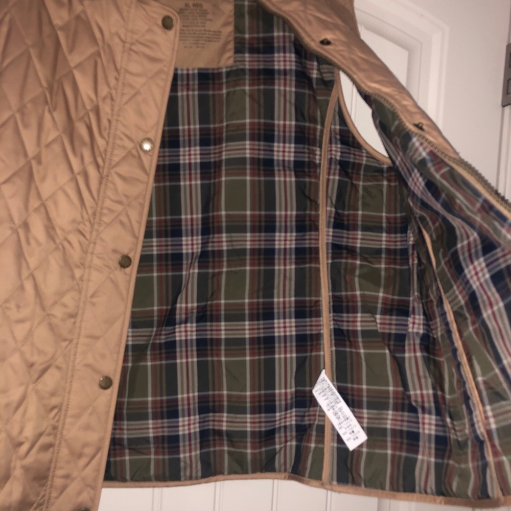 L.L. Bean Quilted Vest - Picture 2 of 4